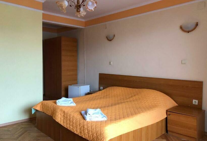 Номер Стандарт, Family Hotel Saint Peter
