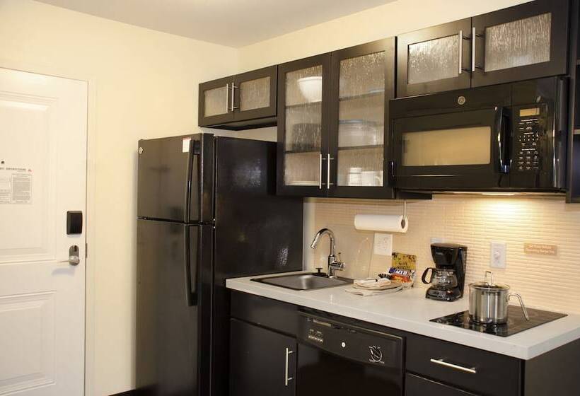 Люкс Кровать Кинг, Candlewood Suites   Lancaster West, An Ihg