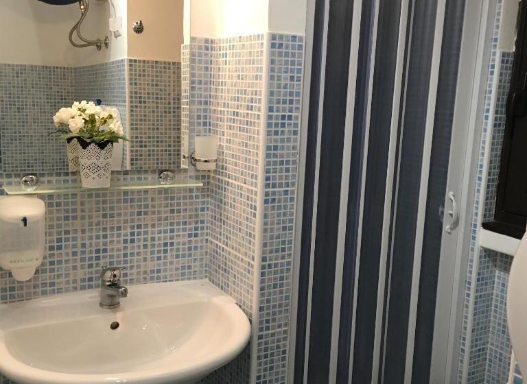 اتاق استاندارد, B&b Etnea Palace