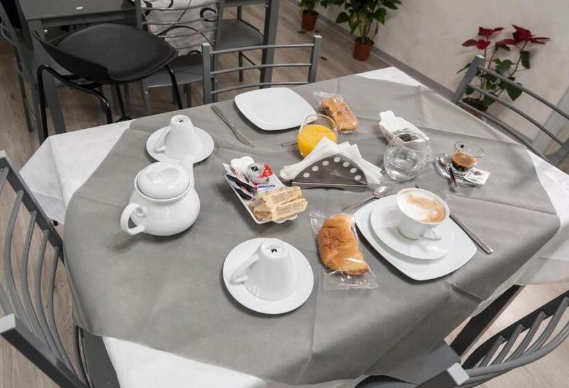 اتاق استاندارد چهار تخته, B&b Etnea Palace