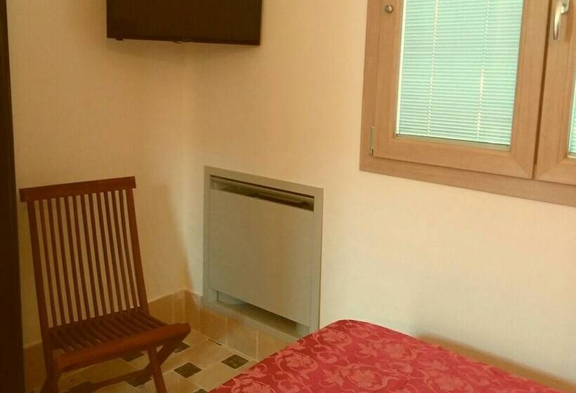 اتاق عادی با تخت دوبل, La Trottoria Agriturismo