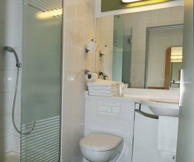패밀리 룸, Ibis Budget Toulon Centre