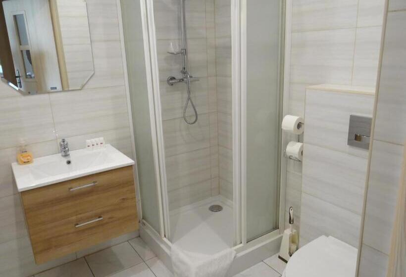 اتاق استاندارد چهار تخته, Relax