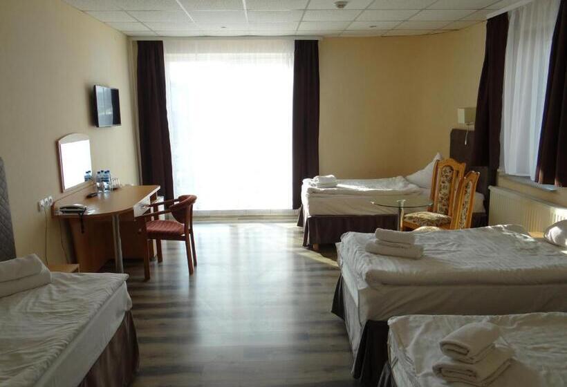 اتاق استاندارد چهار تخته, Relax
