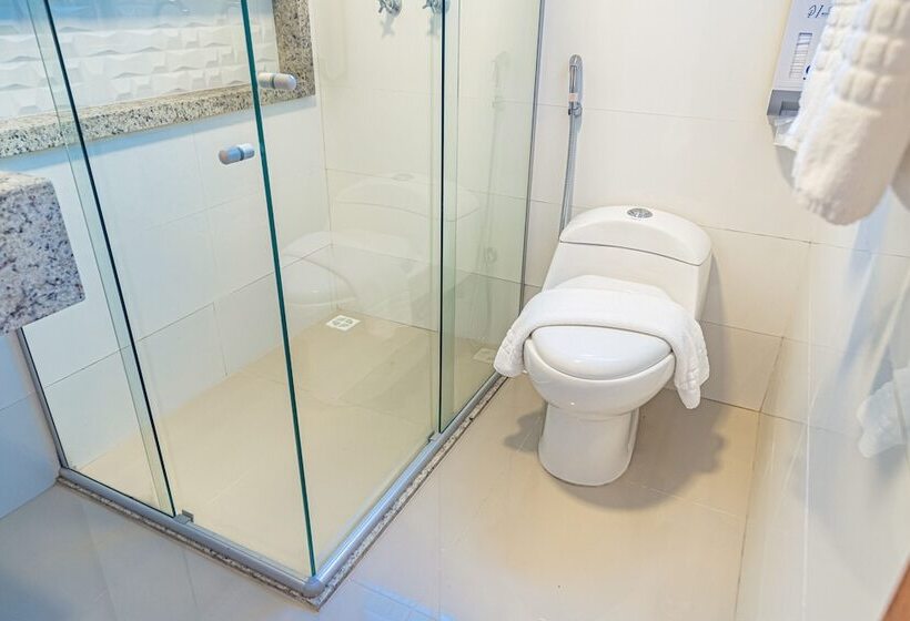 Quarto Triplo Estandar, Vitoria Regia Praia