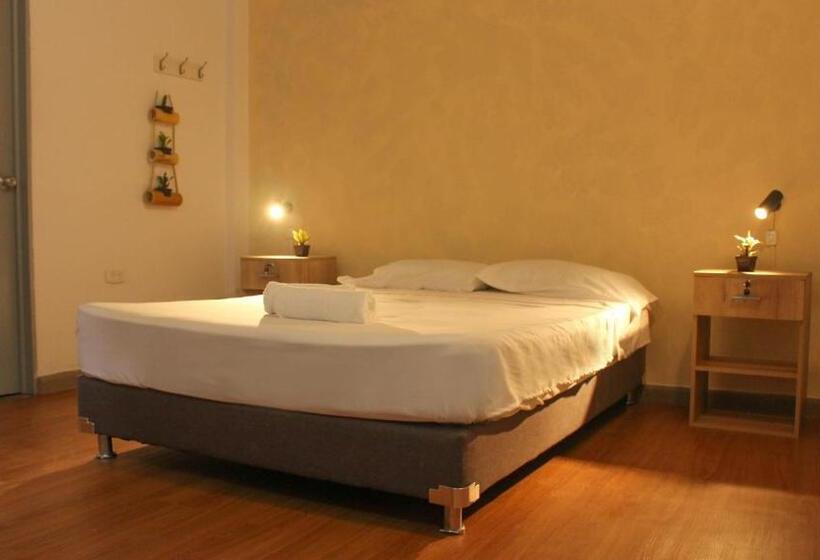 Номер Deluxe, La Vaina Cali