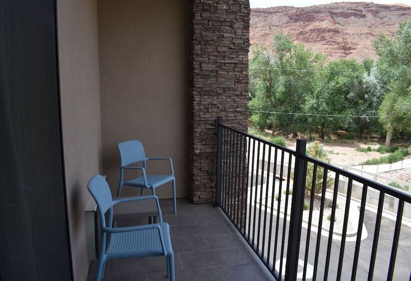 발코니가 있는 스위트, Mainstay Suites Moab Near Arches National Park