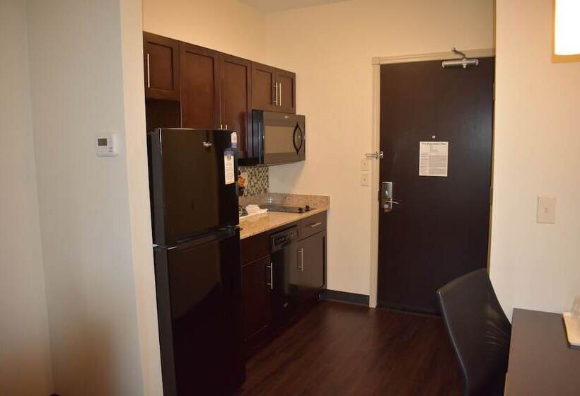 Люкс с Балконом, Mainstay Suites Moab Near Arches National Park