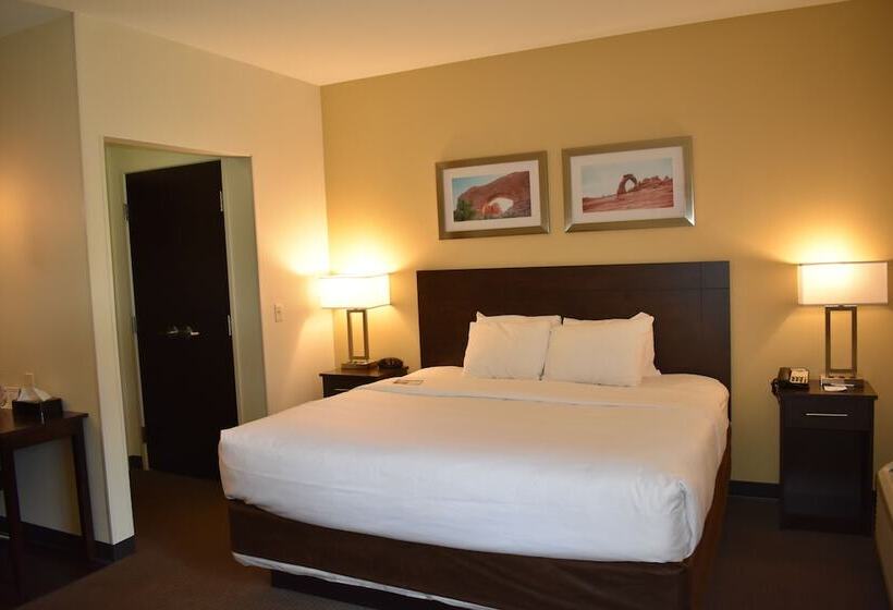 Люкс с Балконом, Mainstay Suites Moab Near Arches National Park