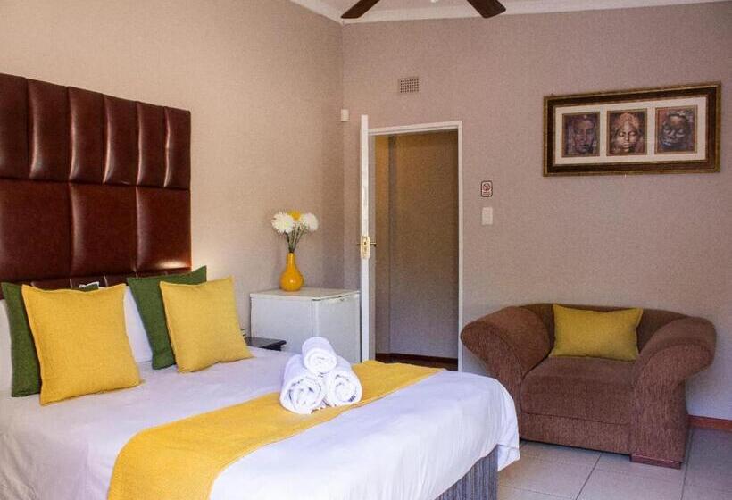 Номер Стандарт, Faces Guesthouse
