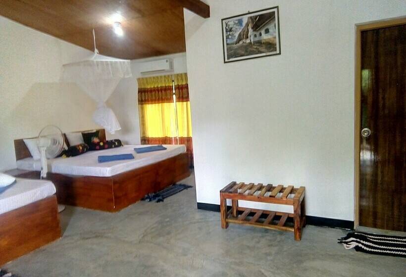 Quarto Triplo Deluxe, Organic Farm Wish Prabha Lake View Homestay
