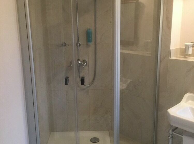 Quarto Estandar, B&b Fiddler's Inn