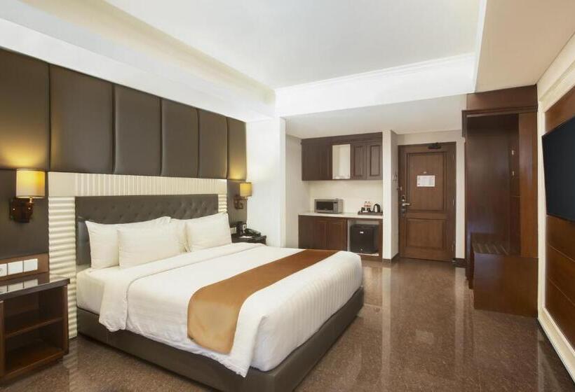 Номер Executive Кровать Кинг, Grand Rohan Jogja