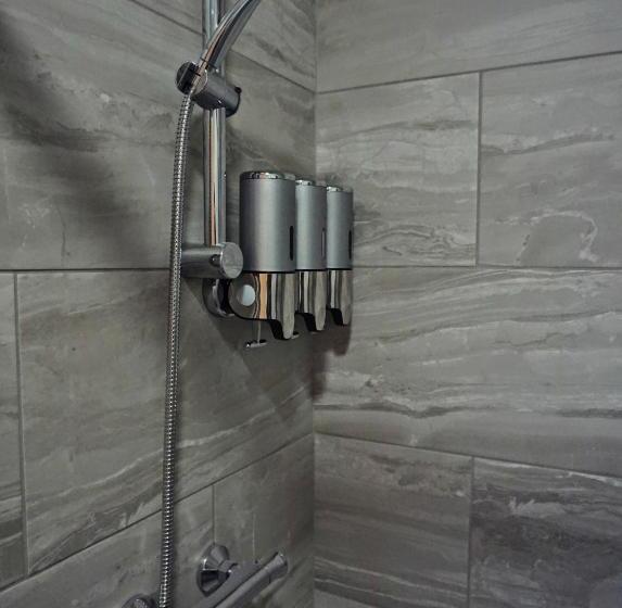 Quarto Triplo Deluxe, Citi North