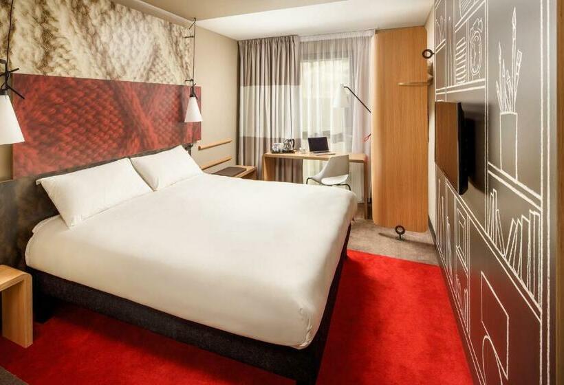 Номер Стандарт, Ibis London Canning Town