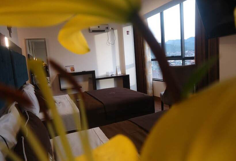 اتاق استاندارد سه نفره, San Francisco Cusco