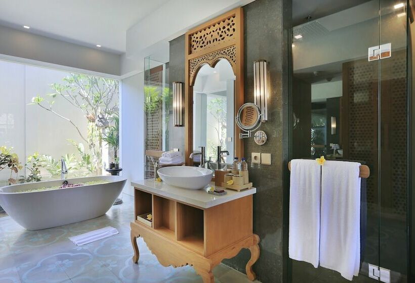 Люкс, The Alantara Sanur