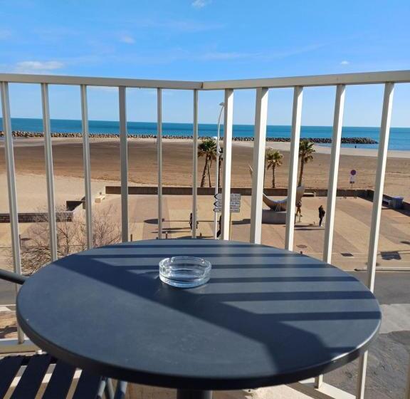 コンフォートルーム, Hôtel De La Mer
