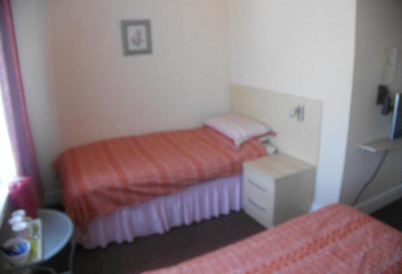 Quarto Familiar, St Annes