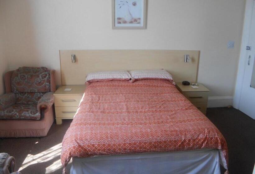 Quarto Quádruplo Estandar, St Annes