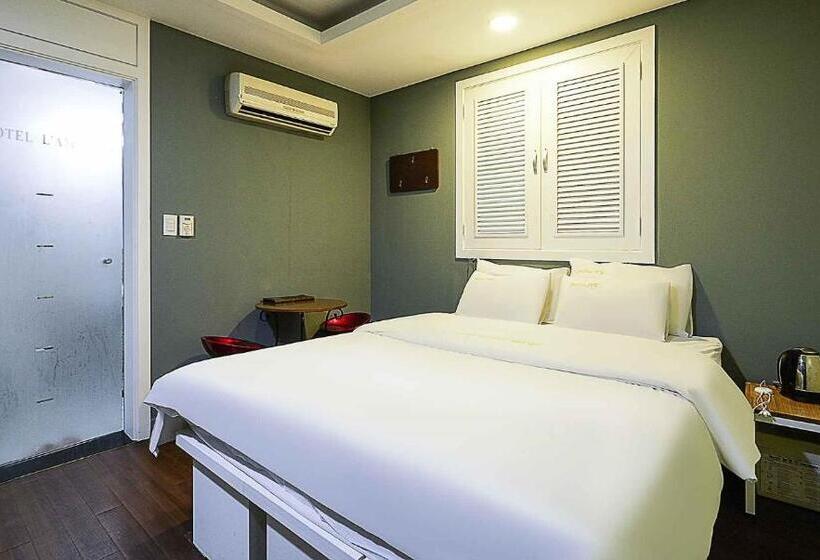 Номер Стандарт, Motel L Amant