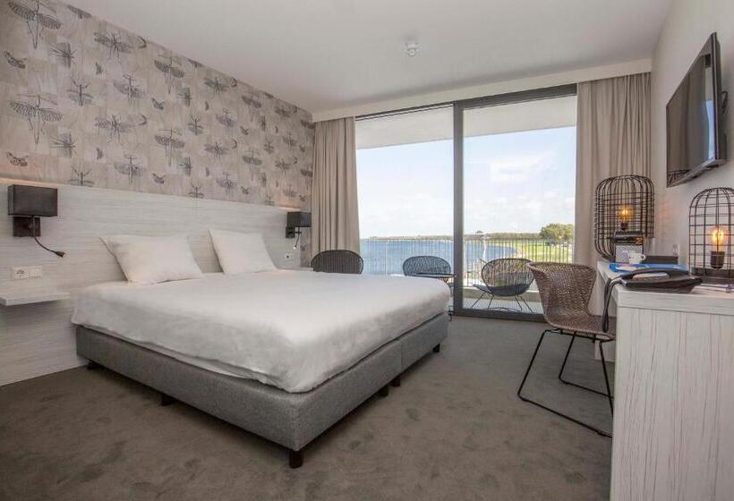 Номер Deluxe Вид на Озеро, Fletcher Hotel Restaurant Het Veerse Meer