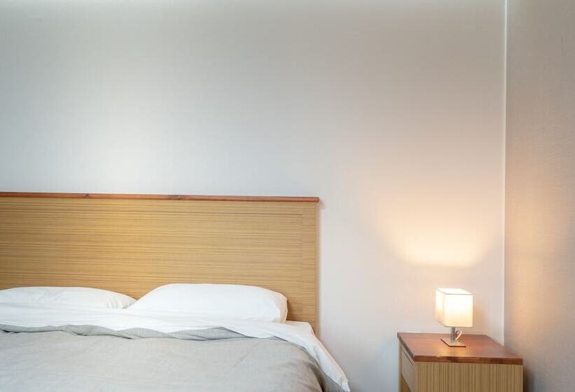 디럭스 룸, Gyeongpodae The Hotel Business