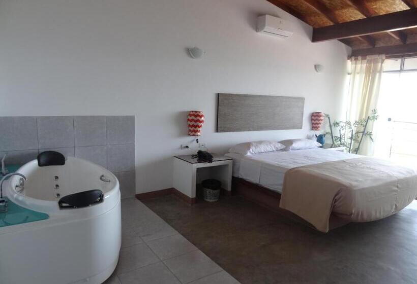 Номер Стандарт с Гидромассажем, Akas Hotel Apartamentos