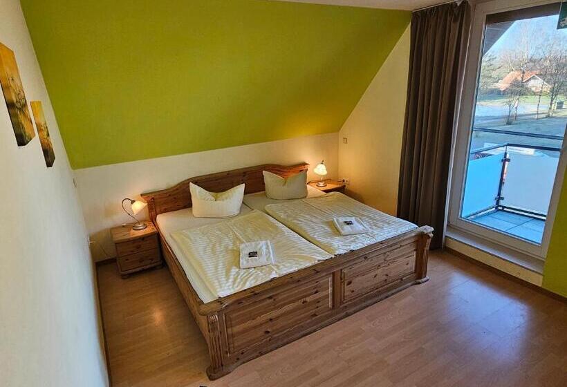 家庭间, Gästehaus Grunewald Bed & Breakfast