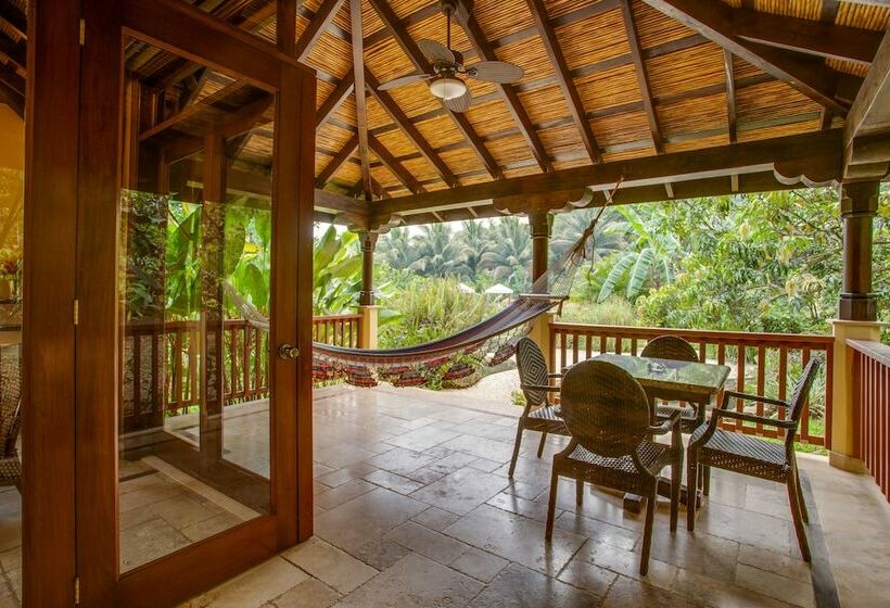 اتاق استاندارد, Sleeping Giant Rainforest Lodge