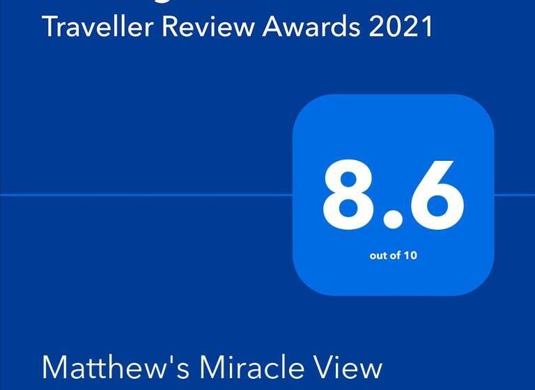 스탠다드 룸 산 전망, Matthew S Miracle View