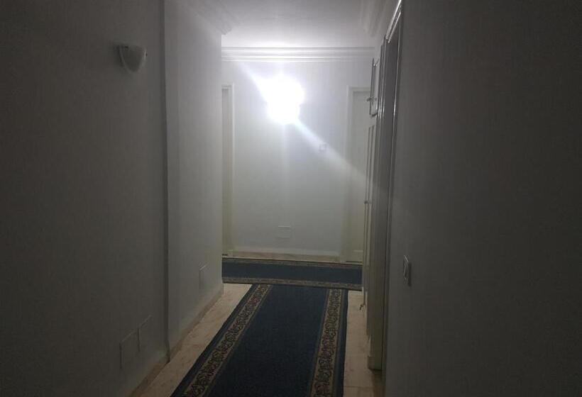 اتاق استاندارد با چشم‌انداز, El Layeli