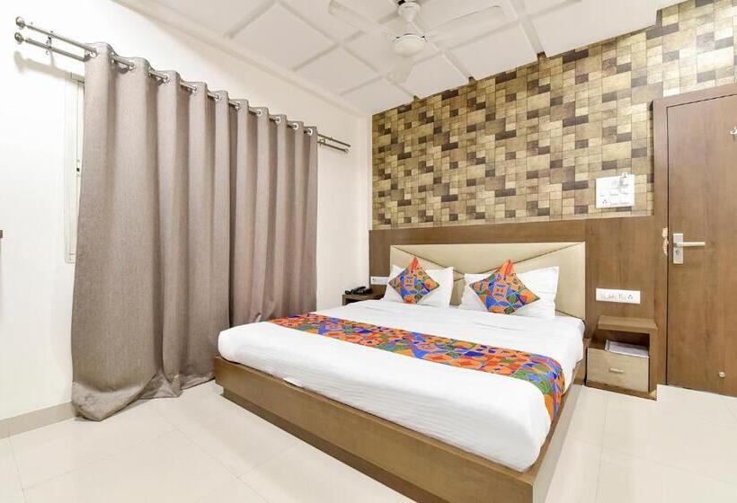 Номер Deluxe, Fabhotel King Palace