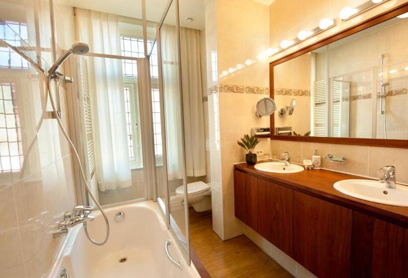 デラックスルーム, Central Bruges B&b