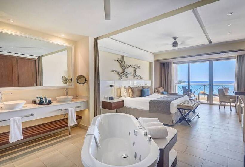 سوییت با چشم‌انداز دریا, Grand Lido Negril Aunaturel, An Autograph Collection Allinclusive Resort  Adults Only
