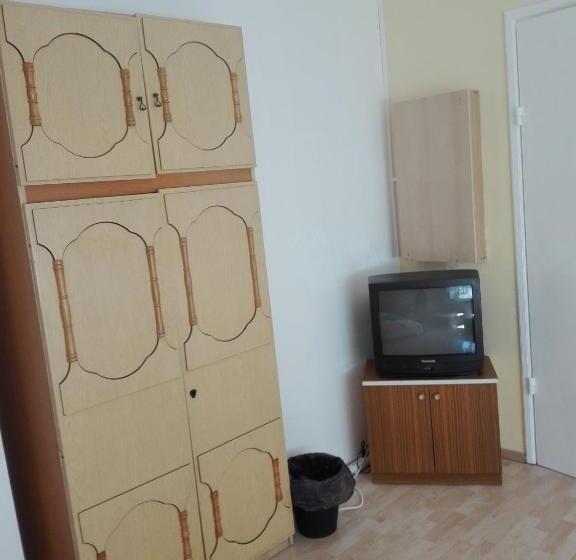 اتاق استاندارد, Hostel Madeira
