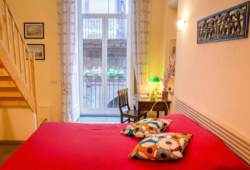 اتاق استاندارد با بالکن, La Cattedrale Bed & Breakfast