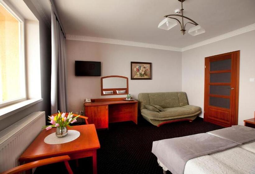 Семейный Номер Superior, Wodnik Twój Hotel Z Widokiem Na Morze