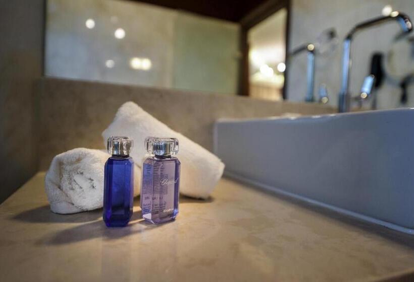 Люкс Superior, Elegance Luxury Executive Suites  Adults Only