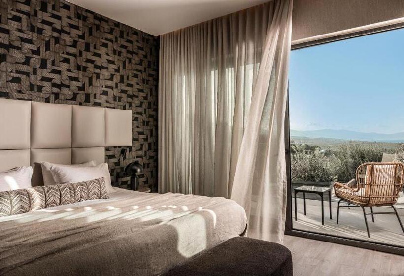 Президентский Люкс, Elegance Luxury Executive Suites  Adults Only