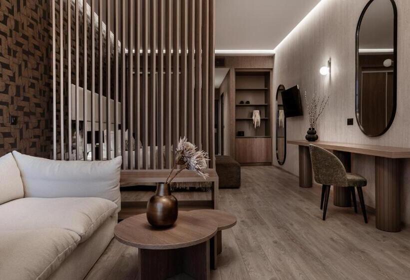 Люкс Повышенной Комфортности, Elegance Luxury Executive Suites  Adults Only