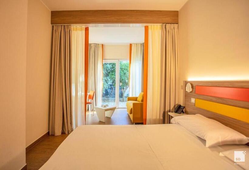 Полулюкс, Tonicello Hotel Resort & Spa