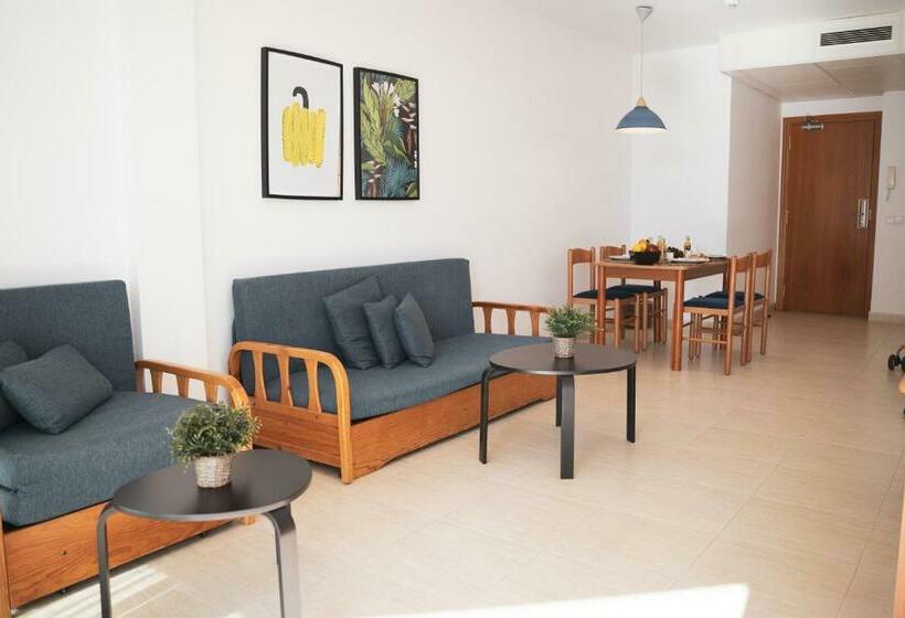 آپارتمان خانوادگی, Beatrix 2000 - Caliu Apartments