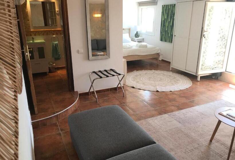 سوییت جونیور با چشم‌انداز استخر, Casa Mallarenga Rooms
