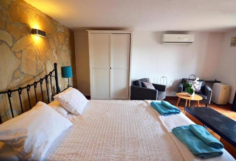 اتاق استاندارد با چشم‌انداز استخر, Casa Mallarenga Rooms