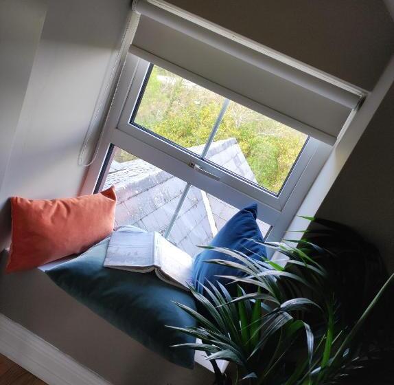 Полулюкс, Apartments At Ballinsheen House & Gardens