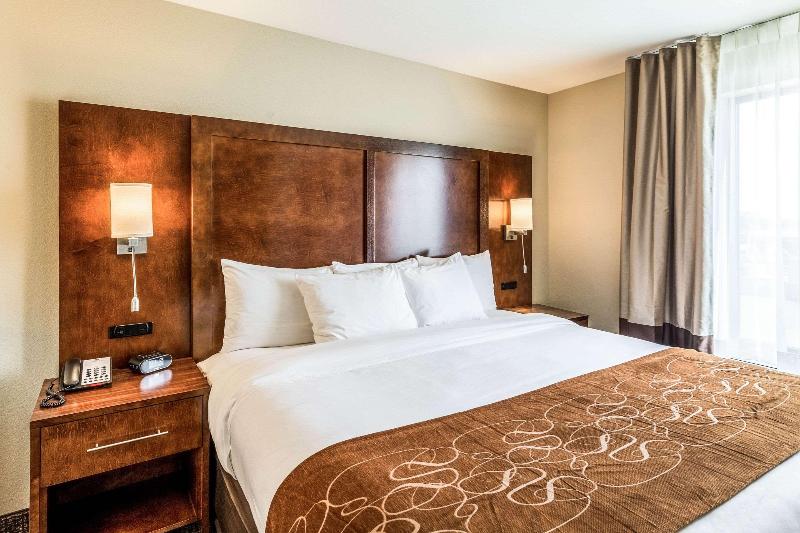 סוויטה, Comfort Suites