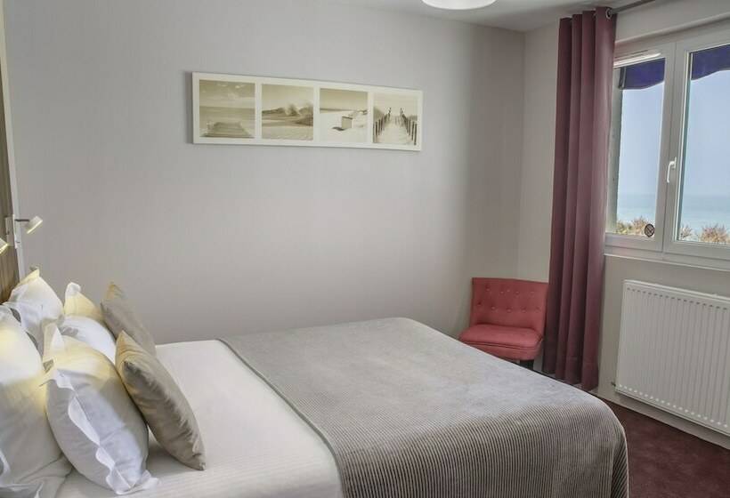 Номер Комфорт Вид на Море, Saint Aubin Logis Hôtel & Restaurant