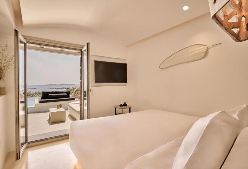 Полулюкс с Бассейном, Olvos Luxury Suites Mykonos