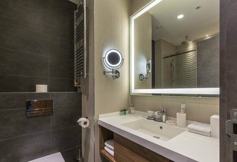 اتاق سوپریور, Sheraton Novi Sad